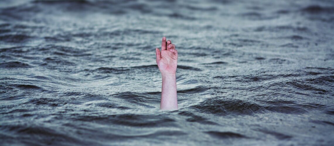 drowning-2049247_1920
